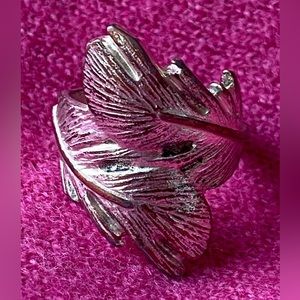 Vintage Silver Pleated Feather Wrap Ring Size 6